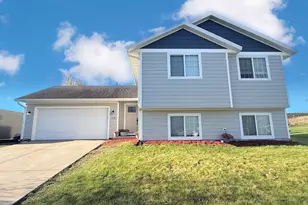 1170 Coakley St, Paynesville, MN 56362 - Photo 1