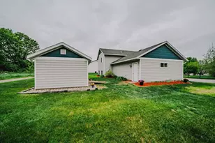 1170 Coakley St, Paynesville, MN 56362 - Photo 27