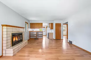3110 39th Ave NE, Saint Paul, MN 55421 - Photo 5