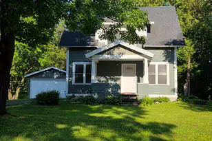 340 River Dr W, Milaca, MN 56353 - Photo 1