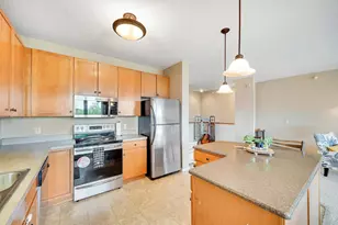 1070 Grandview Ct NE, Columbia Heights, MN 55421 - Photo 3