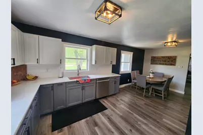 1055 141st Street, Pipestone, MN 56164 - Photo 9