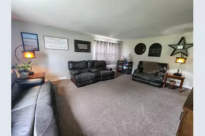 1055 141st Street, Pipestone, MN 56164 - Photo 13