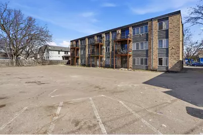 2740 Pleasant Ave #102, Minneapolis, MN 55408 - Photo 15