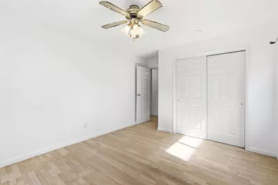 2740 Pleasant Ave #102, Minneapolis, MN 55408 - Photo 11