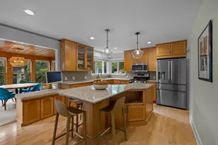3800 Upton Ave S, Minneapolis, MN 55410 - Photo 11