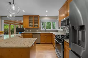 3800 Upton Ave S, Minneapolis, MN 55410 - Photo 13