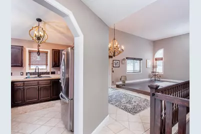 129 Hemlock Place, Vadnais Heights, MN 55127 - Photo 15