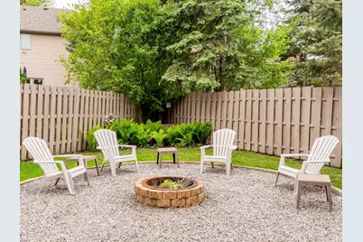 129 Hemlock Place, Vadnais Heights, MN 55127 - Photo 11