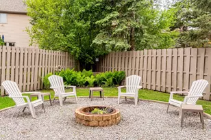 129 Hemlock Pl, Vadnais Heights, MN 55127 - Photo 11