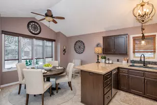 129 Hemlock Pl, Vadnais Heights, MN 55127 - Photo 21