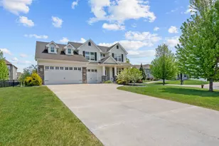 3308 Arden Dr, Woodbury, MN 55129 - Photo 1