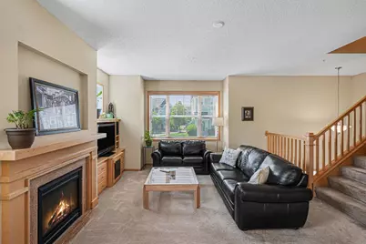 15555 Eagles Nest Way #705, Apple Valley, MN 55124 - Photo 5