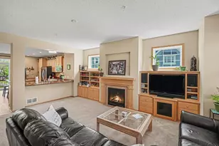 15555 Eagles Nest Wy, Apple Valley, MN 55124 - Photo 3