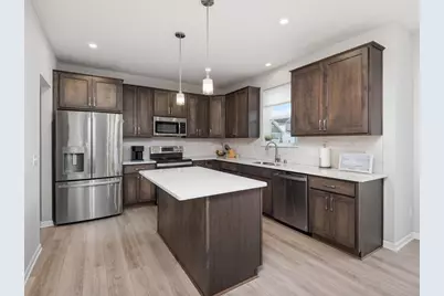 18097 Hartlin Avenue, Lakeville, MN 55044 - Photo 9
