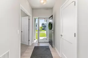 18097 Hartlin Ave, Lakeville, MN 55044 - Photo 3