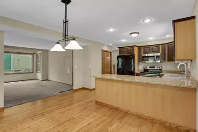 832 Bailey Street, Hastings, MN 55033 - Photo 5