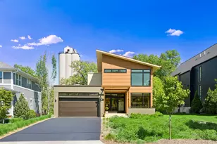 292 Vincent Ave N, Minneapolis, MN 55405 - Photo 59