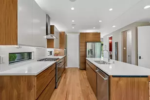 292 Vincent Ave N, Minneapolis, MN 55405 - Photo 13