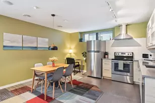 292 Vincent Ave N, Minneapolis, MN 55405 - Photo 43