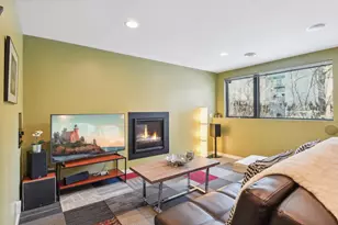 292 Vincent Ave N, Minneapolis, MN 55405 - Photo 41