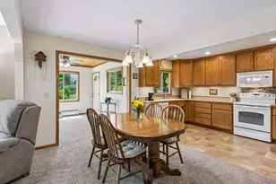 10805 99th Pl N, Maple Grove, MN 55369 - Photo 7