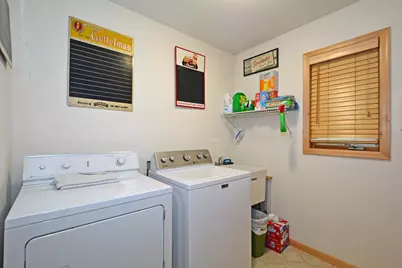 1470 N Mary Street N, Maplewood, MN 55119 - Photo 15