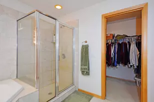 1470 N Mary Street N, Maplewood, MN 55119 - Photo 23