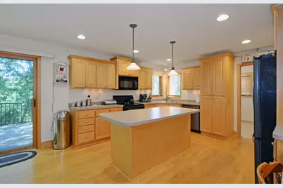 1470 N Mary Street N, Maplewood, MN 55119 - Photo 13