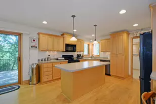 1470 N Mary Street N, Maplewood, MN 55119 - Photo 13