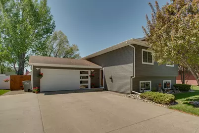 1317 35th Avenue S, Moorhead, MN 56560 - Photo 3