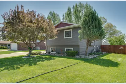 1317 35th Avenue S, Moorhead, MN 56560 - Photo 5