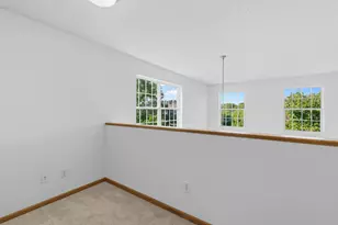 1617 Legacy Pkwy E, Maplewood, MN 55109 - Photo 11