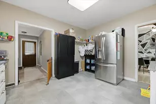 420 N 5th St, Marshall, MN 56258 - Photo 11
