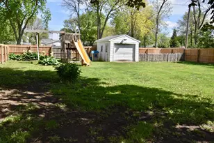 920 8th St, Sibley, IA 51249 - Photo 9