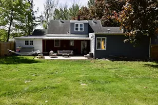 920 8th St, Sibley, IA 51249 - Photo 5