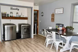 920 8th St, Sibley, IA 51249 - Photo 21