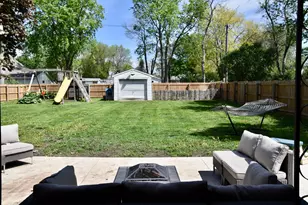 920 8th St, Sibley, IA 51249 - Photo 7