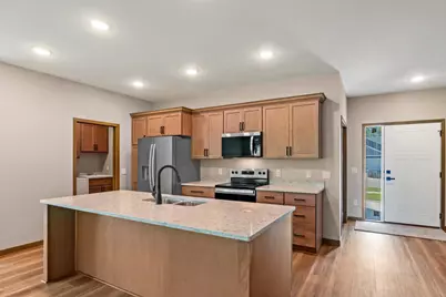 2040 13th Street NW, Faribault, MN 55021 - Photo 11