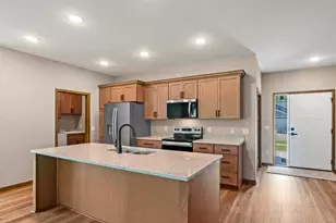 2040 13th St NW, Faribault, MN 55021 - Photo 11