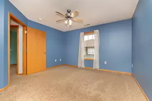 818 Roundhouse St, Shakopee, MN 55379 - Photo 25
