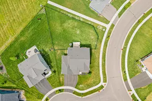 2975 Elgin Ct, River Falls, WI 54022 - Photo 43