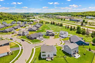 2975 Elgin Ct, River Falls, WI 54022 - Photo 41