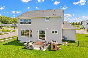 2975 Elgin Ct, River Falls, WI 54022 - Photo 37