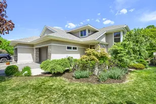 1340 Waterford Dr, Golden Valley, MN 55422 - Photo 1