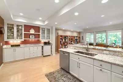 1340 Waterford Drive, Golden Valley, MN 55422 - Photo 9