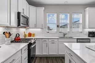 15032 Athgoe Dr, Rosemount, MN 55068 - Photo 9