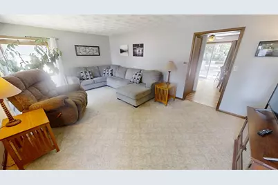 204 Fredrick Drive, Albert Lea, MN 56007 - Photo 7