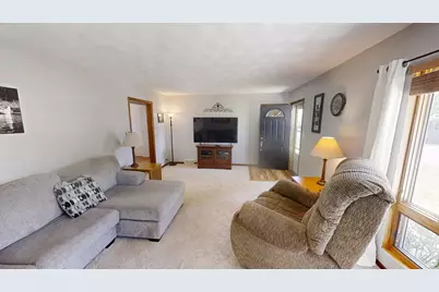 204 Fredrick Drive, Albert Lea, MN 56007 - Photo 5
