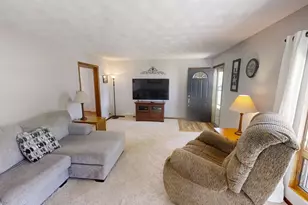 204 Fredrick Dr, Albert Lea, MN 56007 - Photo 5